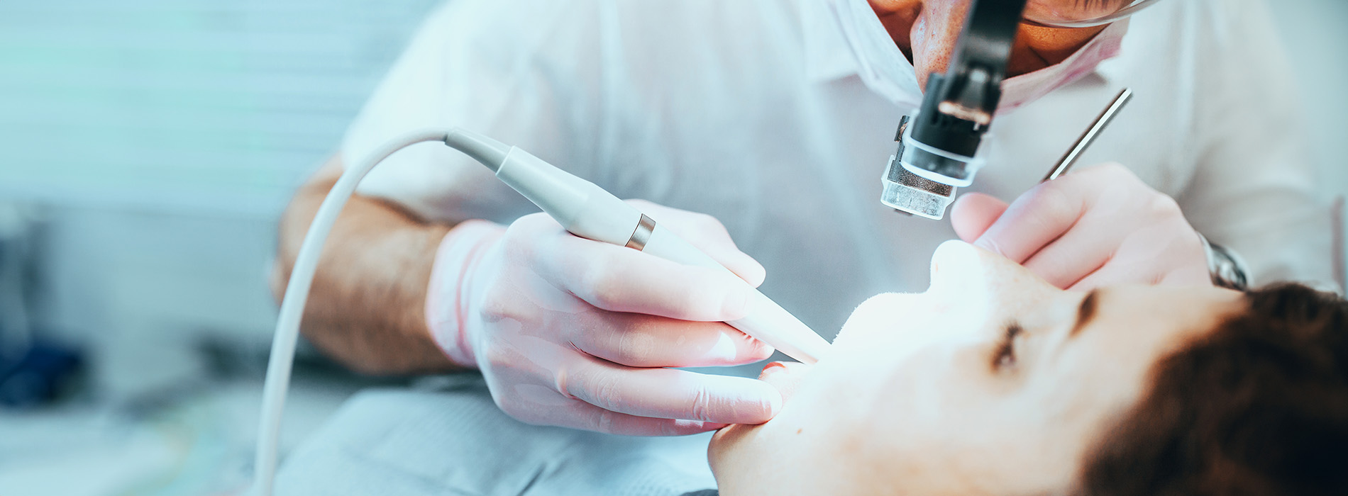 Platinum Endodontics | Cracked Teeth, Endodontic Retreatment and Apicoectomy