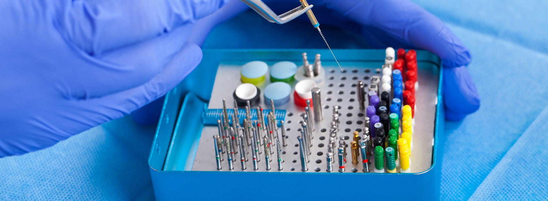 Platinum Endodontics | Apicoectomy, Nitrous Oxide Sedation and Emergency Treatment